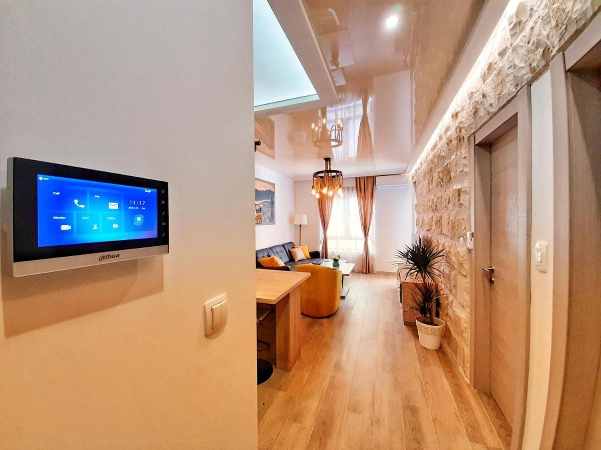 Apartments Panoramica โกตอร์ ภายนอก รูปภาพ